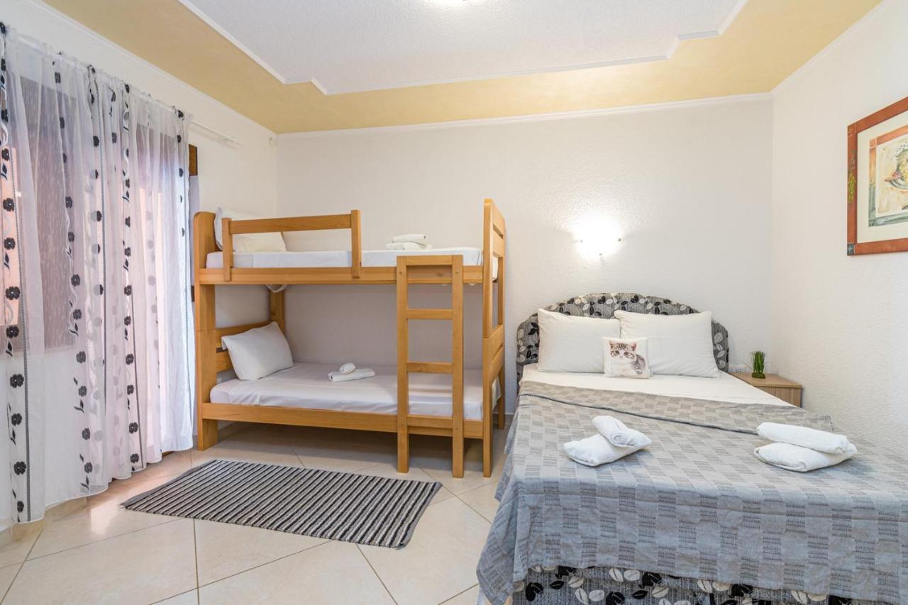 Genoa Rooms Poreč Eksteriør billede