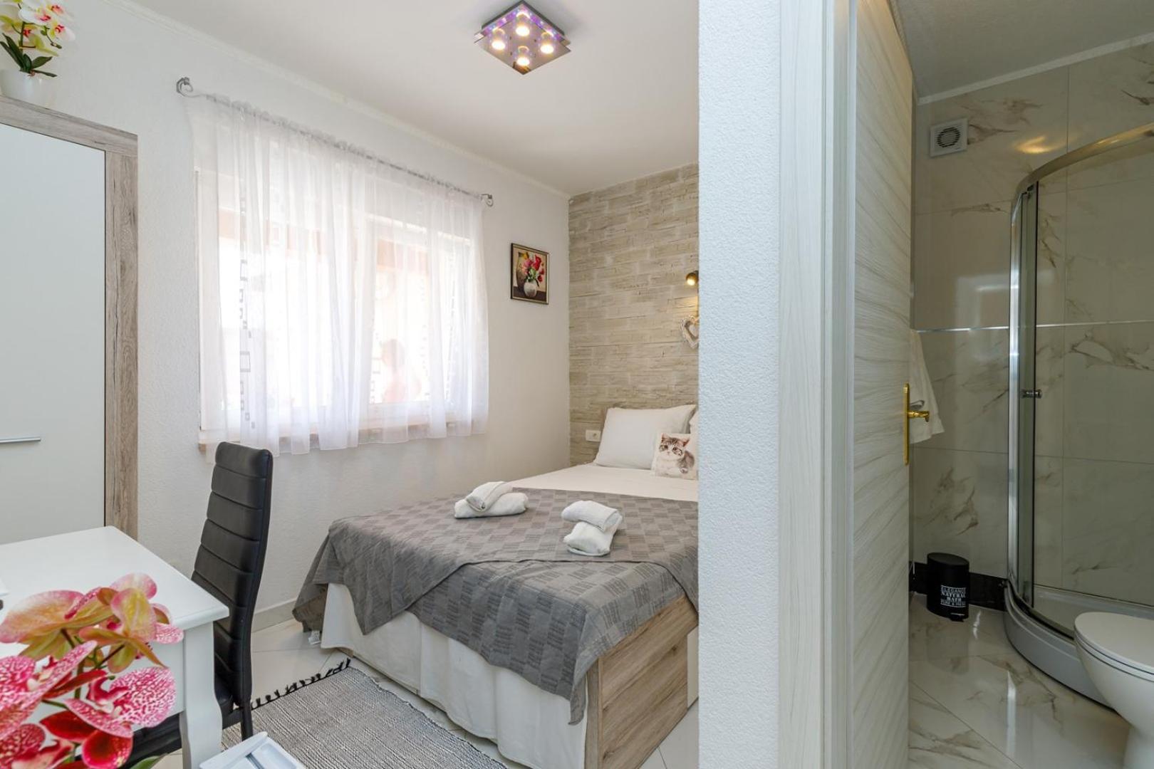 Genoa Rooms Poreč Værelse billede