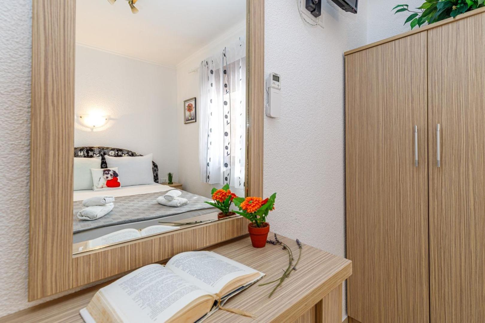 Genoa Rooms Poreč Værelse billede